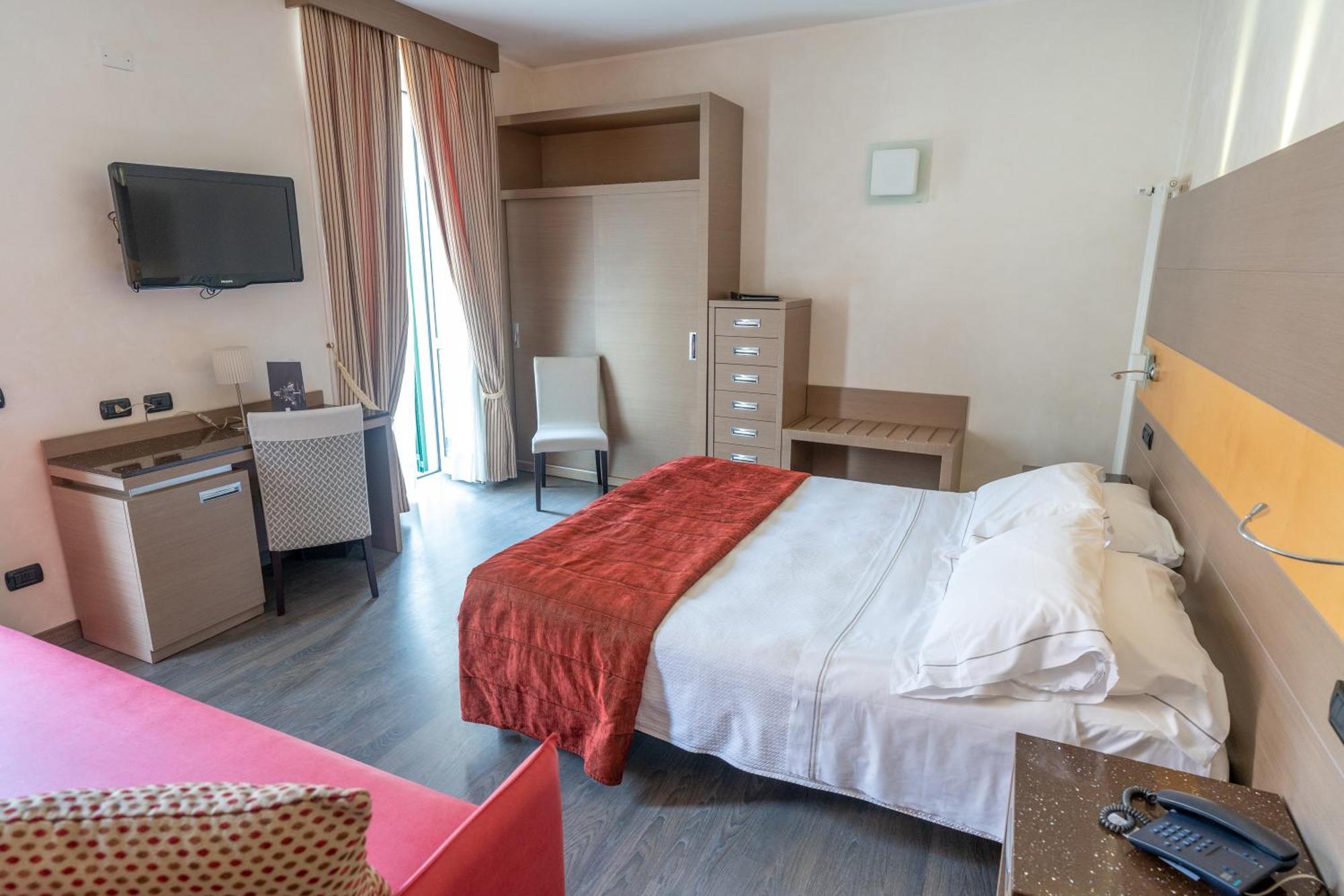 Hotel Ligure Alassio Ngoại thất bức ảnh